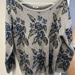 Vintage Age  Floral Knit Sweater,Cream & Blue euc